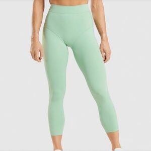 Gymshark Kathryn & Kendra fit green juice  Ruched 7/8 athletic Leggings Size XS